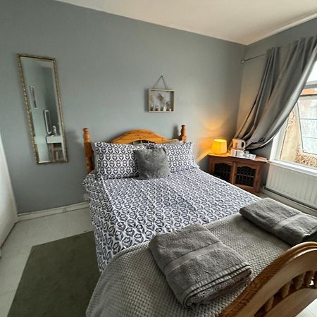 House Near To Castlecourt Shopping Apartamento Belfast Exterior foto